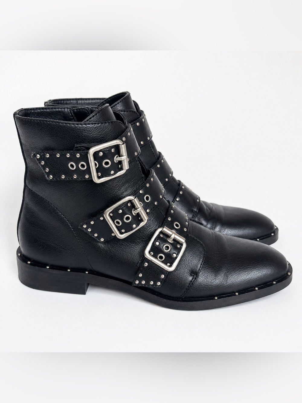 Chinese Laundry Studded Triple Buckle Moto Boots Size 9